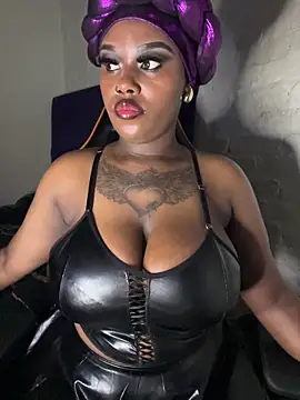 QUEEN NOBUHLE 777 online show from November 21, 1:04 am