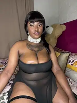 QUEEN NOBUHLE 777 online show from May 21, 11:13 pm