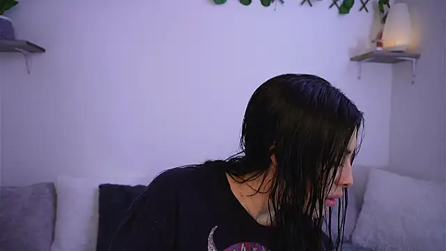 Snapshot of SophiieCumsx chatting on November 10, 1:38 pm SophiieCumsx online show from November 10, 1:38 pm