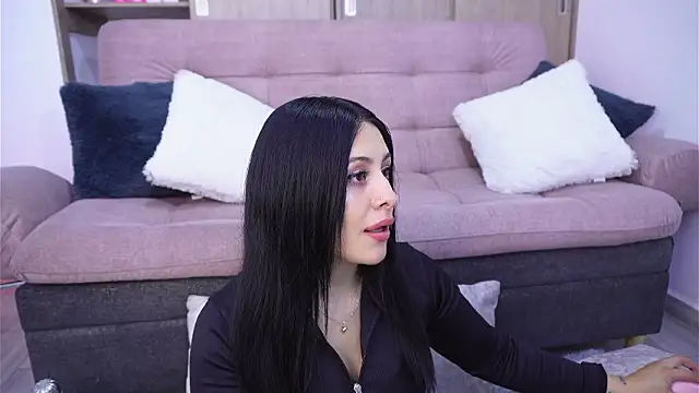 SophiieCumsx online show from February 12, 4:12 am