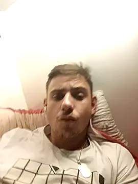 Snapshot of Gabbodizona chatting on September 18, 9:51 pm Gabbodizona online show from September 18, 9:51 pm