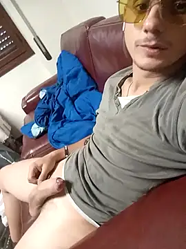 Snapshot of Gabbodizona chatting on September 12, 2:28 pm Gabbodizona online show from September 12, 2:28 pm