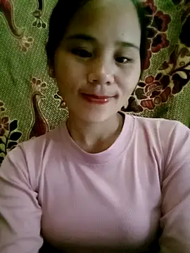 Suni2345 online show from October 4, 1:40 am