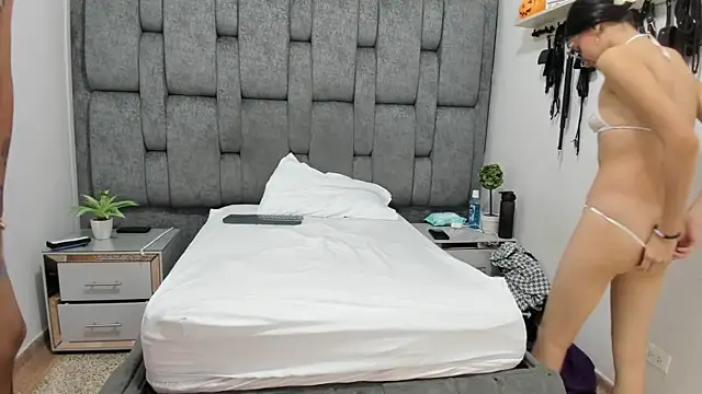 KamilaAndJavier online show from November 12, 2:48 am