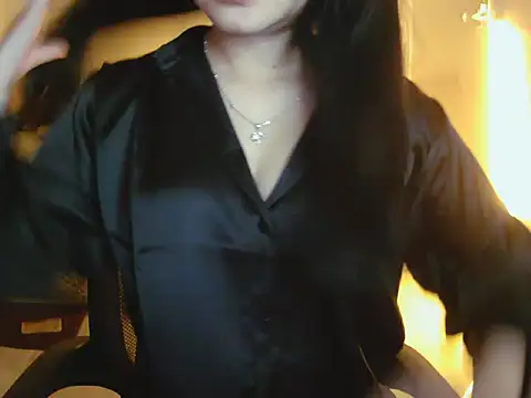 Ngoc Quynh 18 online show from September 24, 4:24 pm