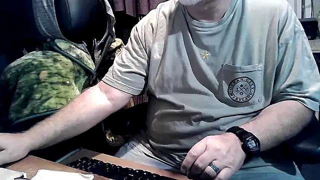 georgew62 online show from September 20, 5:34 am