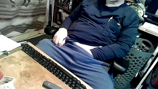 Snapshot of georgew62 chatting on March 14, 11:55 pm georgew62 online show from March 14, 11:55 pm