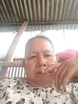 Snapshot of Babyangel6910 chatting on October 29, 1:59 am Babyangel6910 online show from October 29, 1:59 am