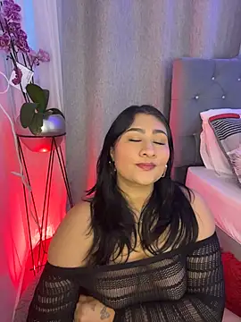 Elyross1  online show from October 19, 10:45 pm