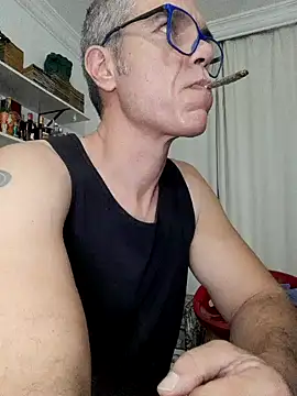 Snapshot of JoeCatnip chatting on September 20, 2:27 am JoeCatnip online show from September 20, 2:27 am
