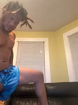 Snapshot of Sexdemonfrfr chatting on November 18, 10:13 pm Sexdemonfrfr online show from November 18, 10:13 pm