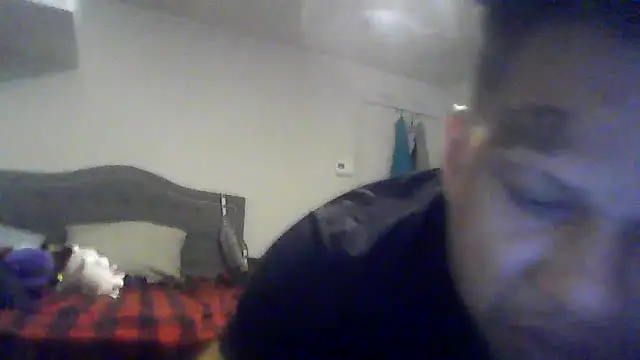 Snapshot of Sexdemonfrfr chatting on April 3, 2:29 am Sexdemonfrfr online show from April 3, 2:29 am