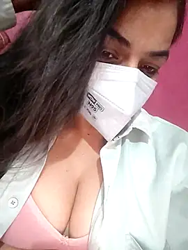 the saavi online show from December 4, 6:29 pm