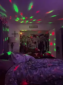 Snapshot of Goldenndoll chatting on September 16, 3:29 am Goldenndoll online show from September 16, 3:29 am