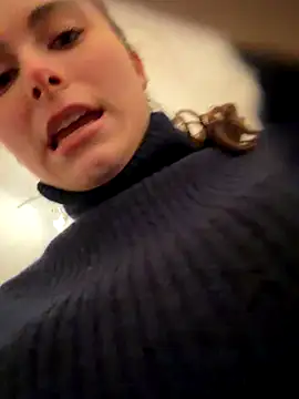 SophiiaStarr online show from November 13, 7:51 pm