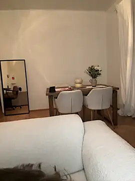 SophiiaStarr online show from March 1, 7:36 pm