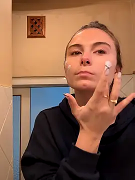 SophiiaStarr online show from November 11, 12:33 pm