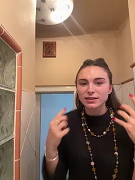 SophiiaStarr online show from March 4, 2:03 pm