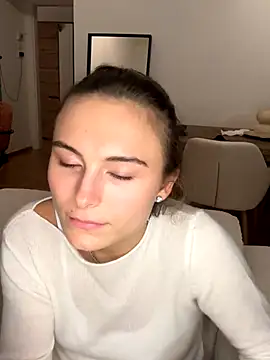 SophiiaStarr online show from October 25, 6:08 pm