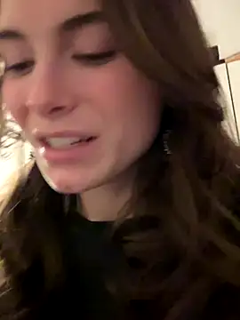 SophiiaStarr online show from December 17, 7:30 pm