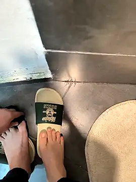 penchis90 online show from March 10, 7:29 pm