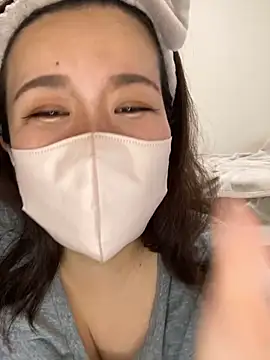 NATSUMI00 online show from October 20, 5:53 am