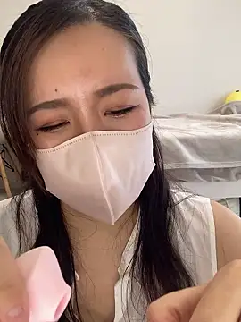 Snapshot of NATSUMI00 chatting on September 28, 5:14 am NATSUMI00 online show from September 28, 5:14 am