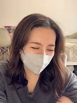 NATSUMI00 online show from November 11, 6:08 am