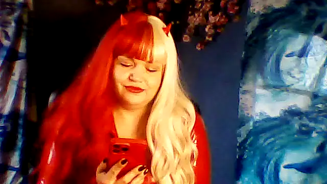 Nayvessa online show from November 5, 7:00 am