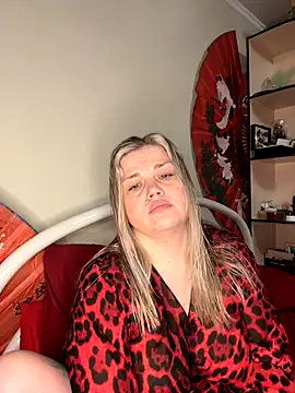 Nayvessa online show from November 16, 5:28 pm