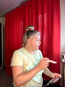 Nayvessa online show from November 12, 7:23 am