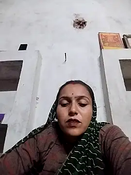 Snapshot of Sonam_shinde chatting on October 31, 9:32 pm Sonam shinde online show from October 31, 9:32 pm