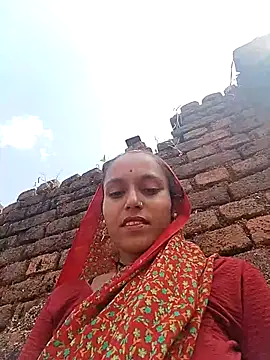 Snapshot of Sonam_shinde chatting on October 9, 6:03 am Sonam shinde online show from October 9, 6:03 am