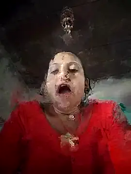 Snapshot of Sonam_shinde chatting on November 18, 8:28 am Sonam shinde online show from November 18, 8:28 am