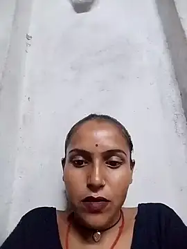 Snapshot of Sonam_shinde chatting on October 25, 4:07 pm Sonam shinde online show from October 25, 4:07 pm