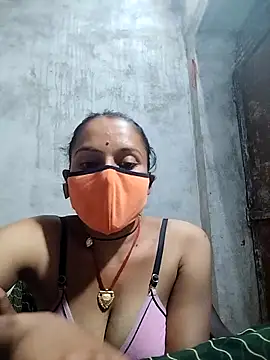 Snapshot of Sonam_shinde chatting on November 29, 6:19 pm Sonam shinde online show from November 29, 6:19 pm