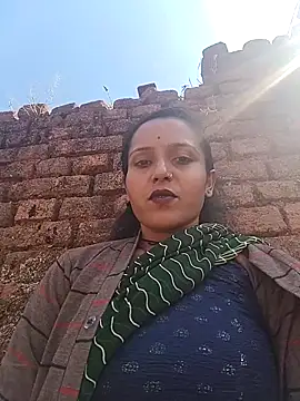 Snapshot of Sonam_shinde chatting on November 7, 6:07 am Sonam shinde online show from November 7, 6:07 am