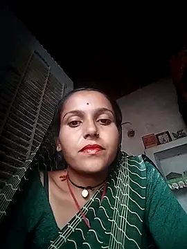 Snapshot of Sonam_shinde chatting on October 31, 9:28 am Sonam shinde online show from October 31, 9:28 am