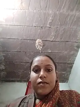 Snapshot of Sonam_shinde chatting on November 6, 10:52 am Sonam shinde online show from November 6, 10:52 am