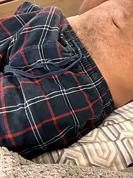 Hiuwee online show from November 26, 12:43 am