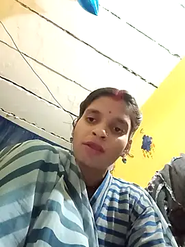 Snapshot of Punam_jindal chatting on February 3, 10:42 am Punam jindal online show from February 3, 10:42 am