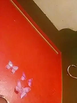 Snapshot of HornyDrop chatting on February 2, 10:31 pm HornyDrop online show from February 2, 10:31 pm