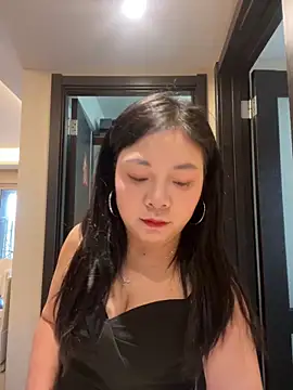 smgirls online show from November 17, 6:50 am