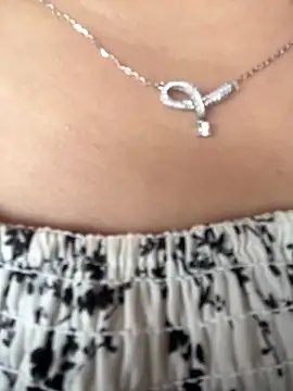 smgirls online show from September 18, 8:06 am