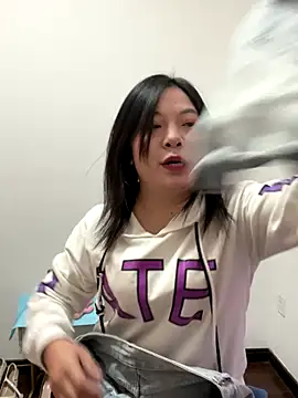 smgirls online show from November 18, 8:06 am