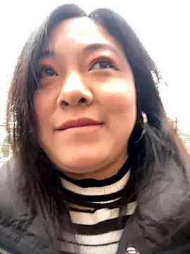 smgirls online show from December 4, 6:01 am