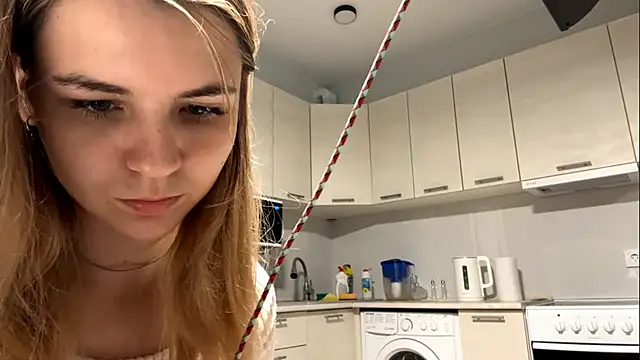 Denni Spilber online show from October 11, 3:24 pm