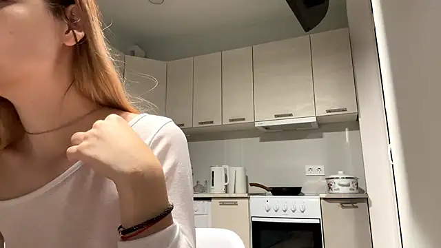 Denni Spilber online show from October 14, 3:23 pm