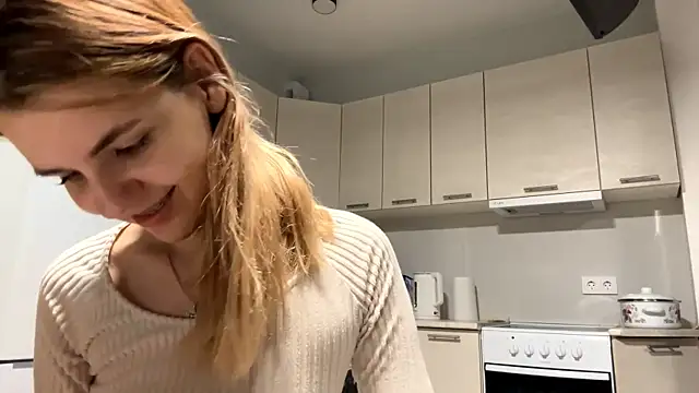 Denni Spilber online show from October 10, 5:47 pm