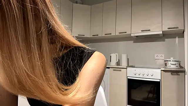 Denni Spilber online show from October 9, 5:13 pm